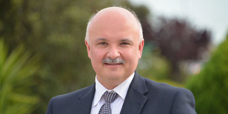 Dr Mark Krawczyszyn